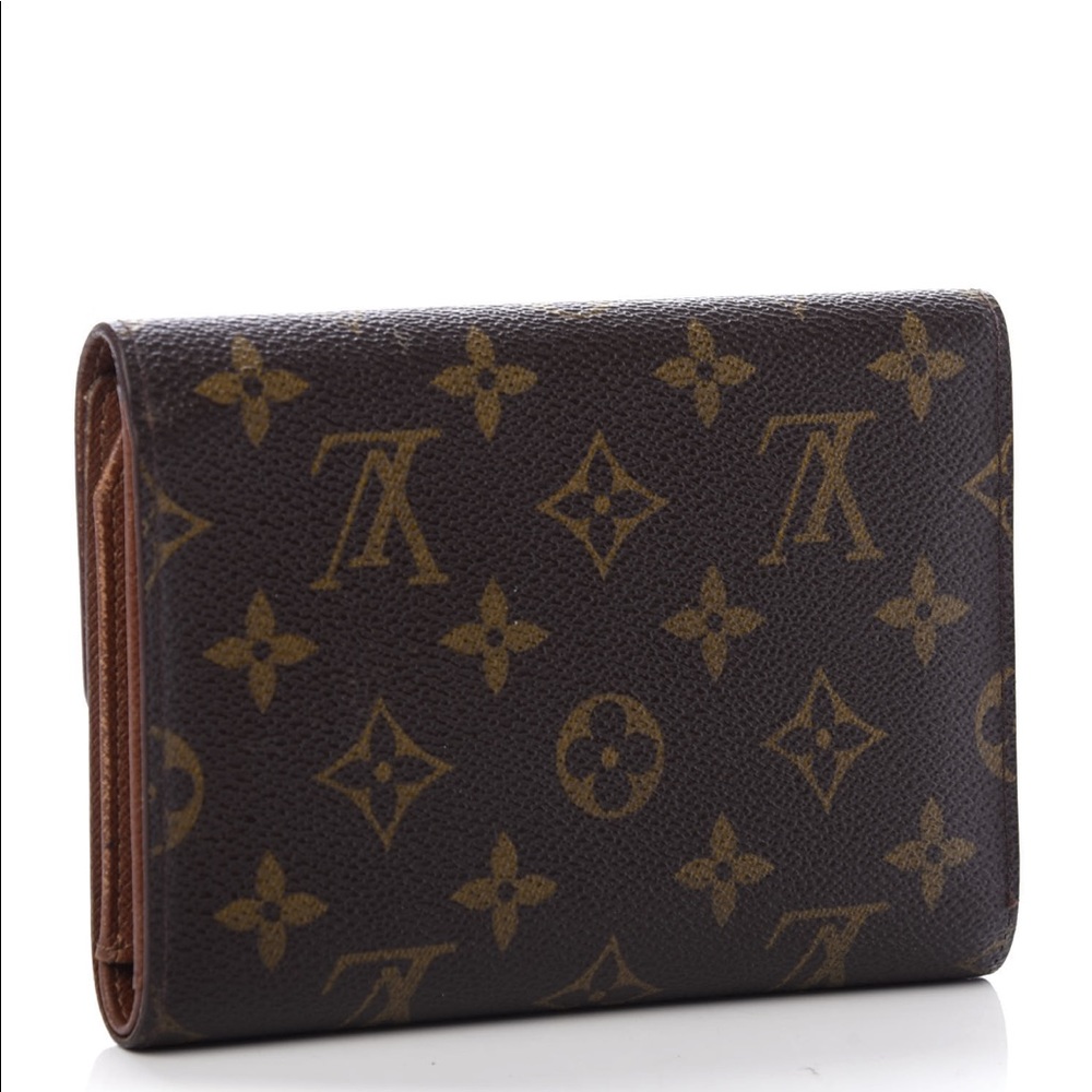 Louis Vuitton Monogram Alexandra Wallet - Picture 3 of 11